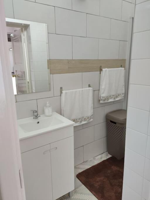 Rua De Baixo Apartments Calheta  Eksteriør bilde